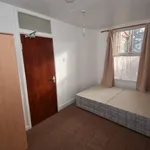 Rent 3 bedroom house in West Midlands