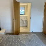 Rent 2 bedroom flat in Salford