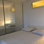 Appartement de 72 m² avec 1 chambre(s) en location à Paris