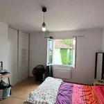 Maison de 111 m² avec 4 chambre(s) en location à Valréas