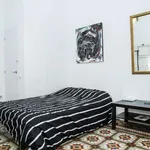 Rent a room of 100 m² in barcelona