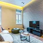 Rent 2 bedroom apartment of 85 m² in Budapest