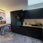 Appartement de 115 m² avec 5 chambre(s) en location à Lille