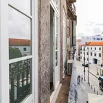 Rent 1 bedroom apartment of 90 m² in Porto