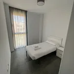 Rent 4 bedroom apartment of 85 m² in Málaga