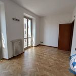 Affitto 2 camera appartamento di 72 m² in Monza