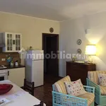 Rent 2 bedroom apartment of 60 m² in Syracuse