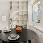 Rent 5 bedroom apartment of 66 m² in Berlin