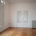 Appartement de 147 m² avec 7 chambre(s) en location à LE CREUSOT