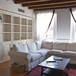 Rent 4 bedroom apartment of 75 m² in Milan