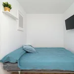 Rent a room of 110 m² in Elx