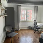 Rent a room in lisbon