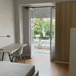 Rent a room in lisbon