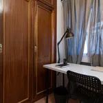 Rent 5 bedroom apartment in Madrid