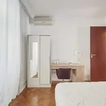 Rent a room in lisbon