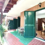 Rent 5 bedroom house of 121 m² in Roma