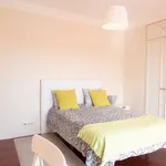 Quarto de 300 m² em lisbon