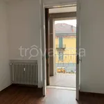 Rent 4 bedroom apartment of 120 m² in Laveno-Mombello