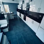 Rent 6 bedroom house in Hull