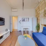 Appartement de 431 m² avec 1 chambre(s) en location à Bordeaux