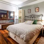 Rent a room of 150 m² in bilbao