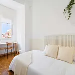 Rent a room in Madrid