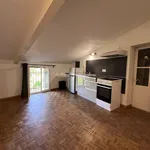 Appartement de 51 m² avec 1 chambre(s) en location à Vinon-sur-Verdon