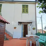 Single family villa, good condition, 76 m², Centro, Ameglia