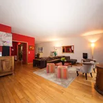 Appartement de 165 m² avec 1 chambre(s) en location à Paris