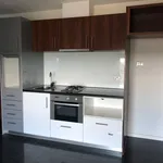 Rent 1 bedroom apartment in Coburg