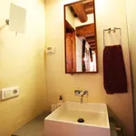 Rent 1 bedroom apartment of 90 m² in barcelona