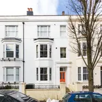 Rent 2 bedroom flat in Brighton