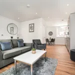 Rent 3 bedroom apartment of 59 m² in Cambridge