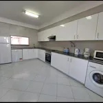 Alugar 2 quarto casa de 135 m² em Quarteira