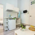 Rent 1 bedroom apartment of 30 m² in Málaga