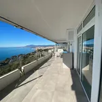 Rent 3 bedroom apartment of 300 m² in Marbella