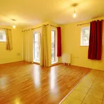 Rent 2 bedroom flat in Reading