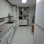 Rent a room of 120 m² in zaragoza