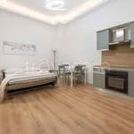 Rent 2 bedroom apartment of 50 m² in Milano