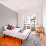 Rent a room of 103 m² in Lisboa