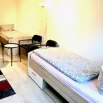 Rent 1 bedroom apartment of 269 m² in Dusseldorf