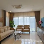 Rent 4 bedroom house of 320 m² in Bangkok