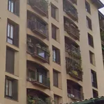 Rent 3 bedroom apartment of 92 m² in Milan