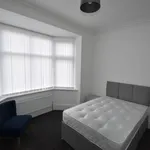 Rent 6 bedroom house in North East England