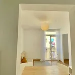 Rent 1 bedroom apartment of 40 m² in barcelona