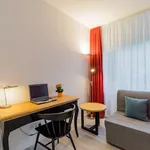 Rent 1 bedroom apartment of 66 m² in Berlin