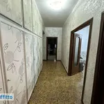 Rent 4 bedroom apartment of 90 m² in Rome