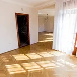 Rent 4 bedroom apartment of 220 m² in Budapest