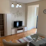 Rent 1 bedroom apartment in Porto