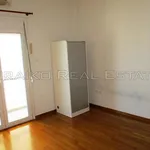 Rent 2 bedroom apartment of 90 m² in Piraeus